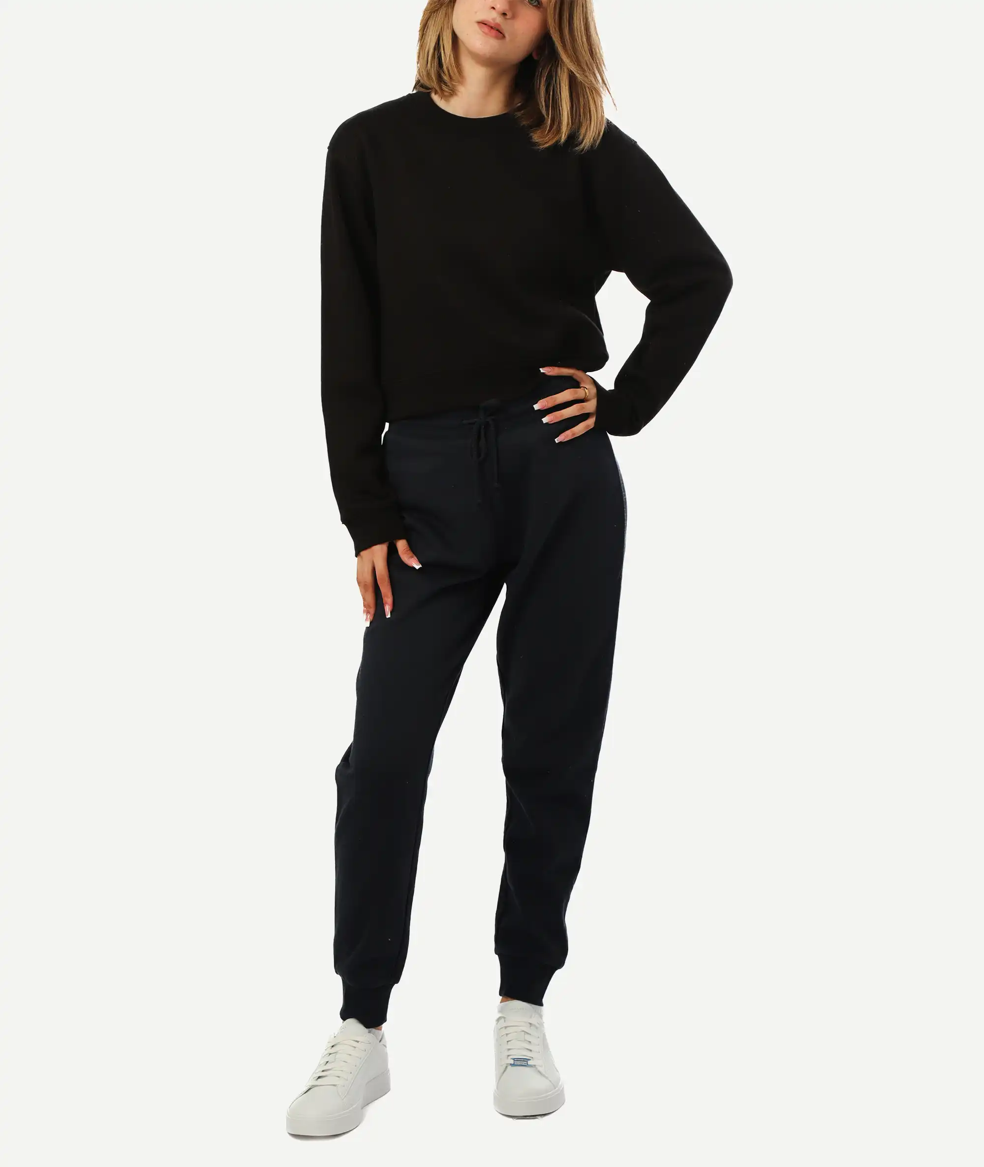 E-198042003-003_A Ensemble Jogging STRADIVARIUS Noir – Image 1