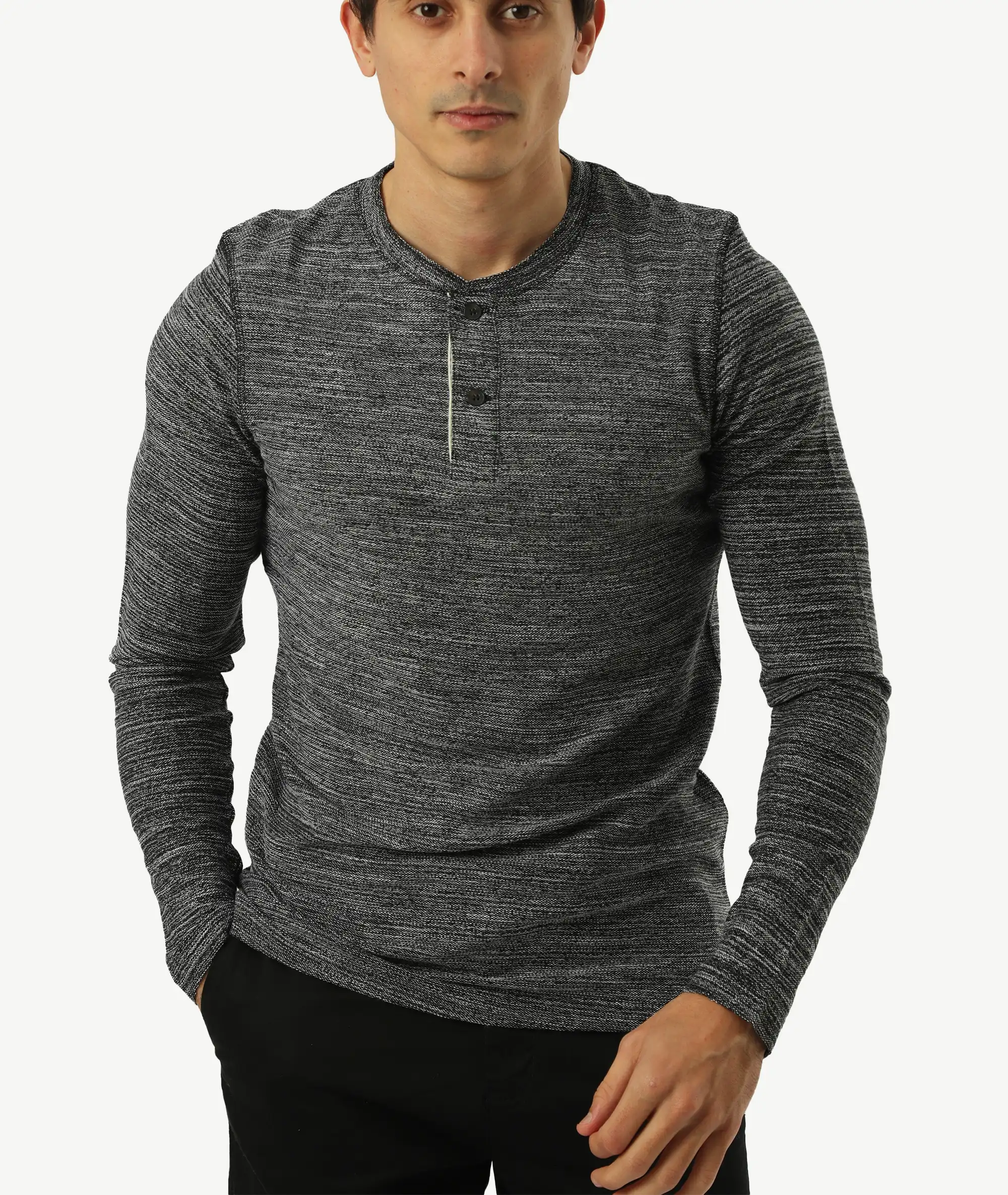 E-140030001-012_A Pull En Coton Coupe Classique – Image 1