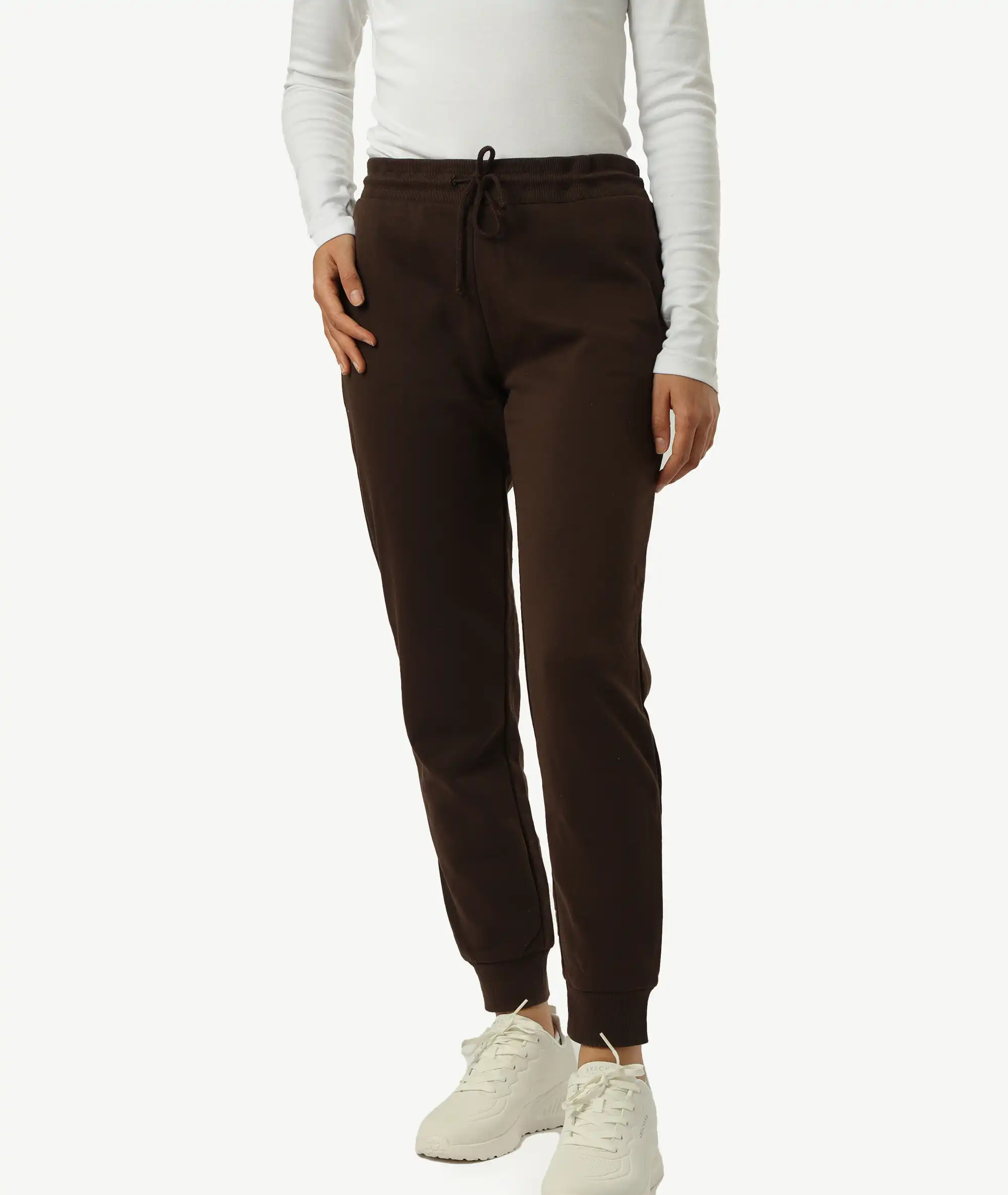 E-169015022-007_A Bas Joggings PRIMARK Marron – Image 1