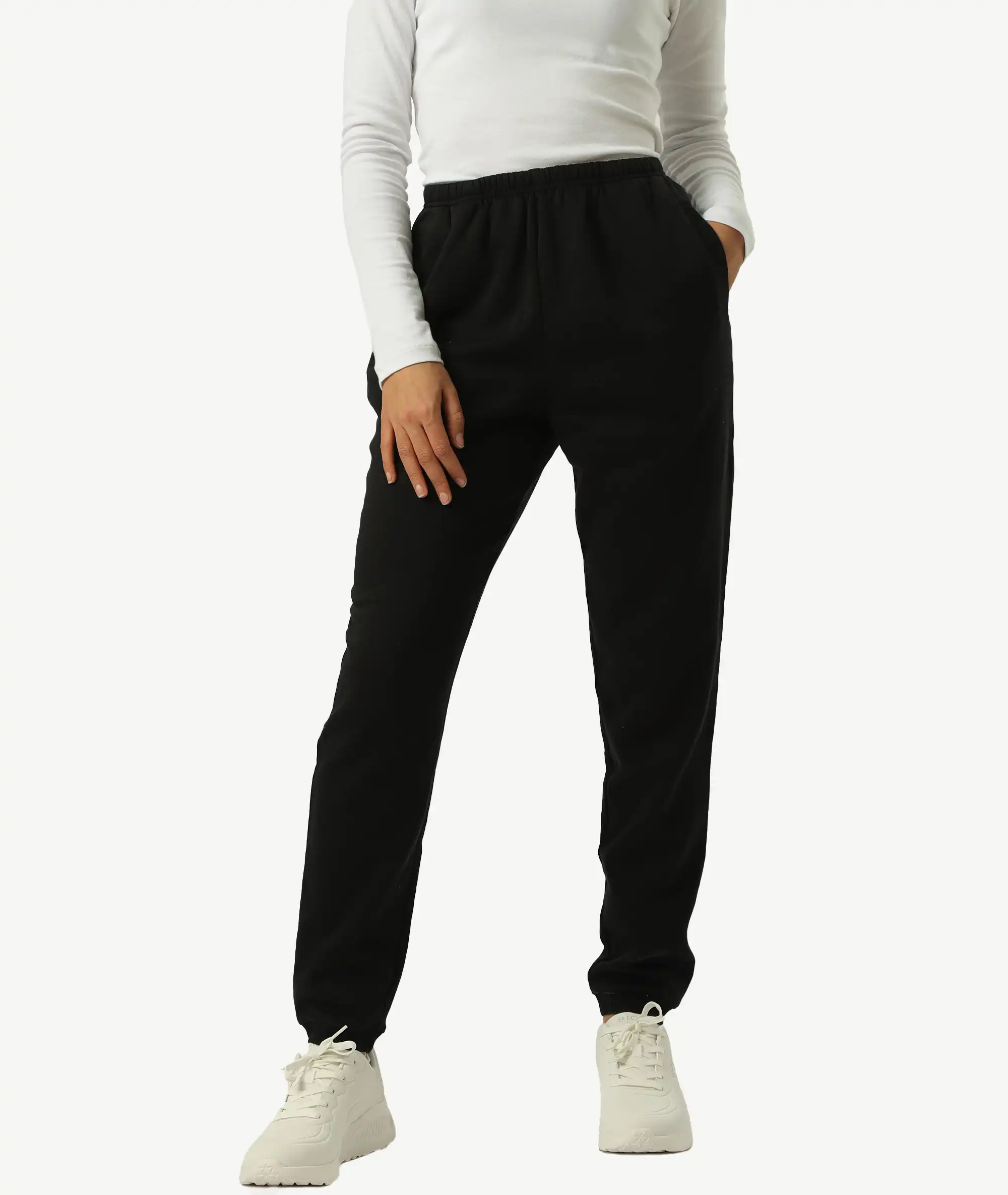 E-194015004-003_A Bas jogging BLAIR Noir – Image 1