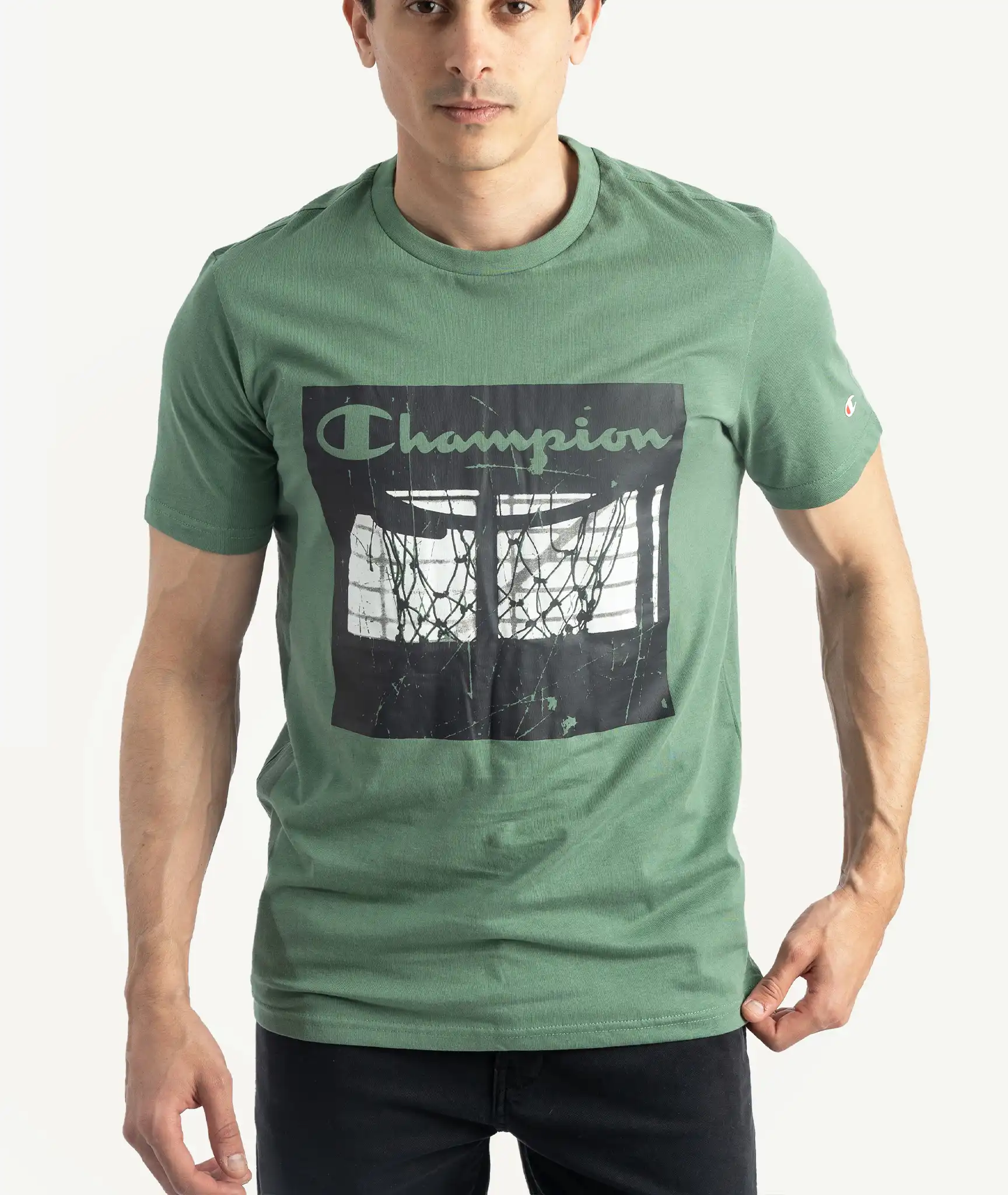 E-115034023-009_A T-Shirts CHAMPION Vert – Image 1