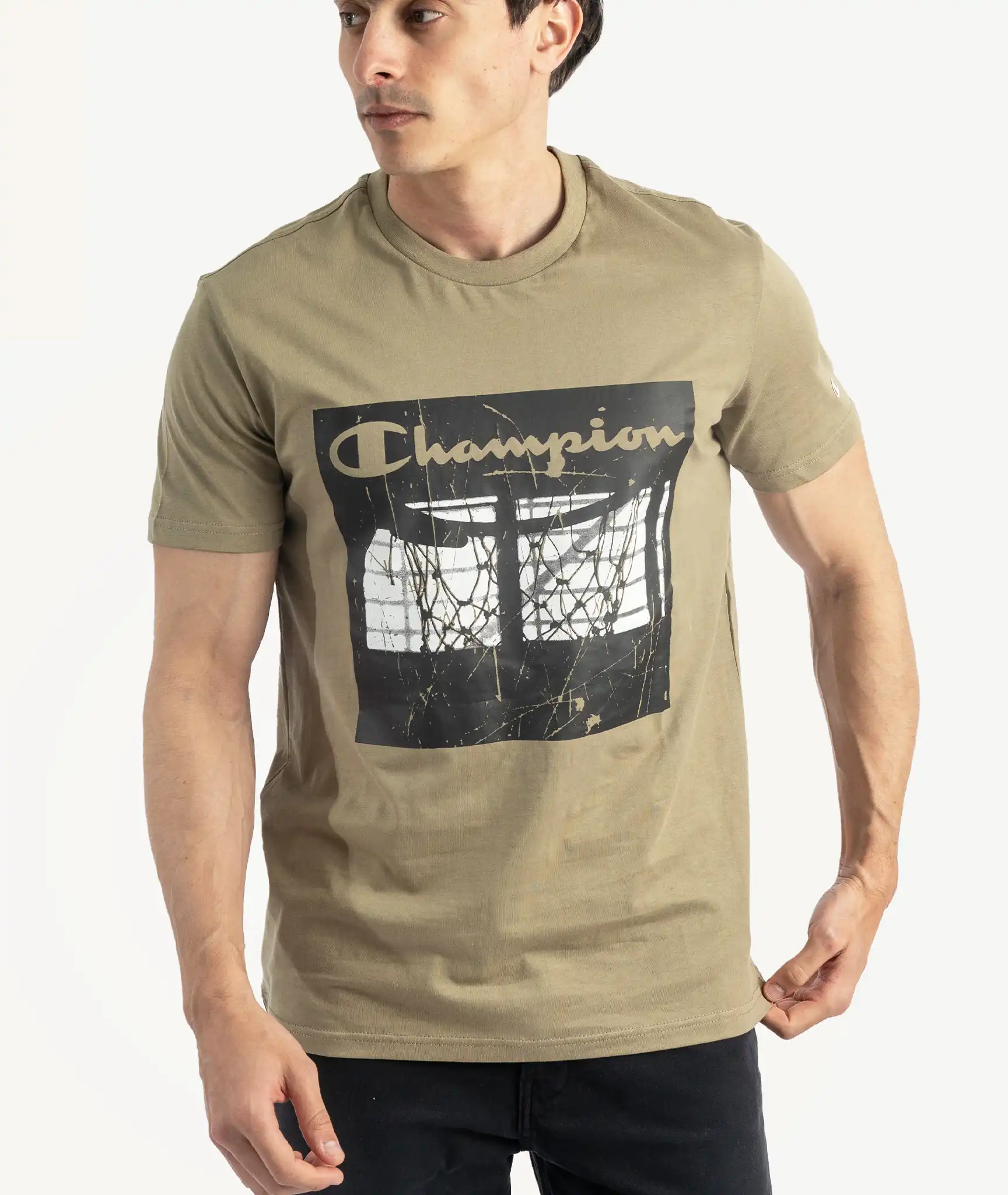 E-115034024-009_A T-Shirts CHAMPION Vert – Image 1