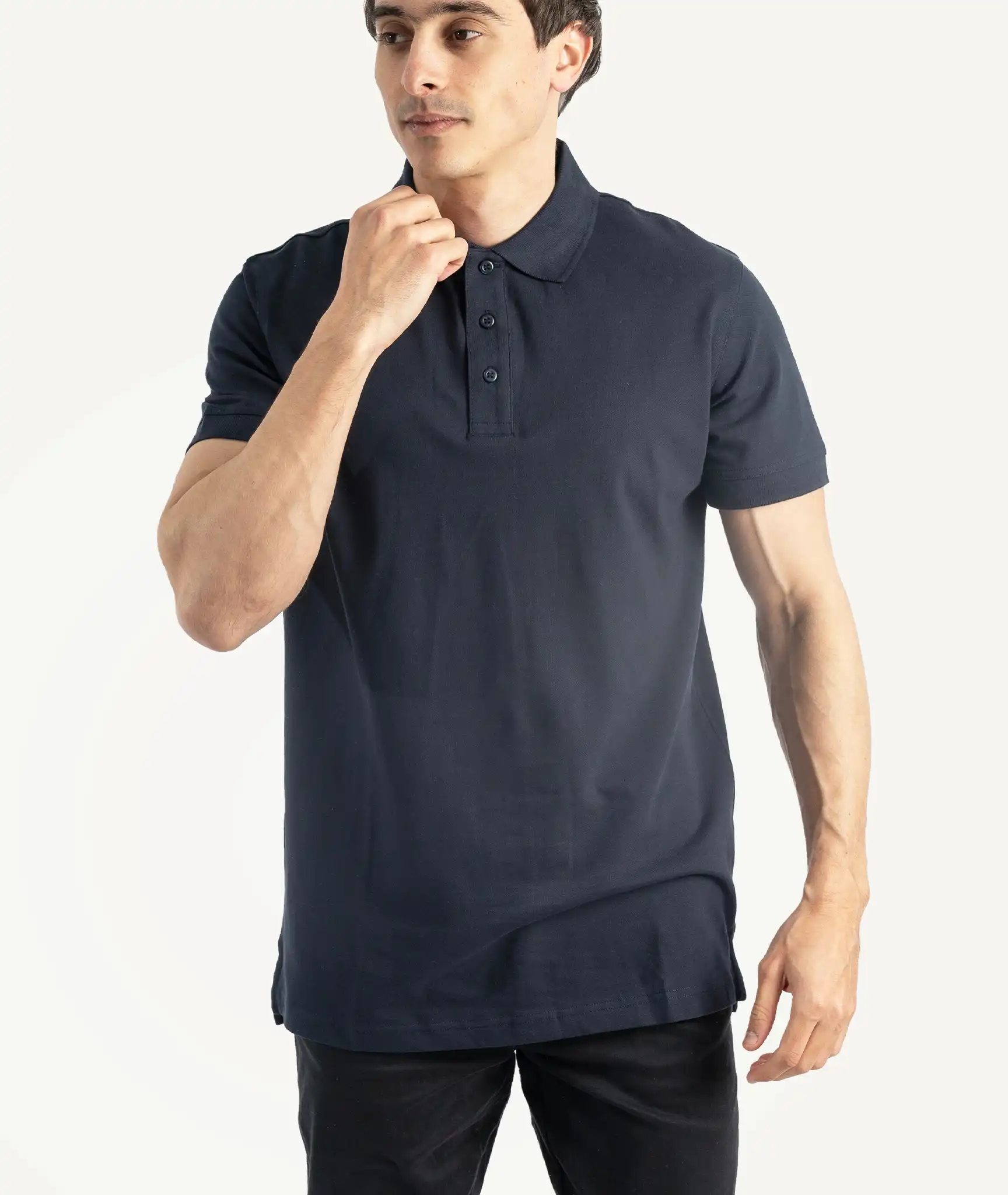 E-139020001-006_A Polos ID Basique Bleu Nuit – Image 1