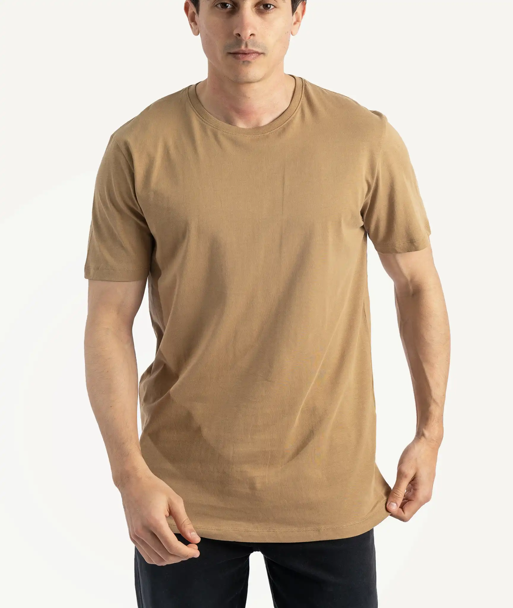 E-177034009-007_A T-Shirts Selected Basique Marron – Image 1