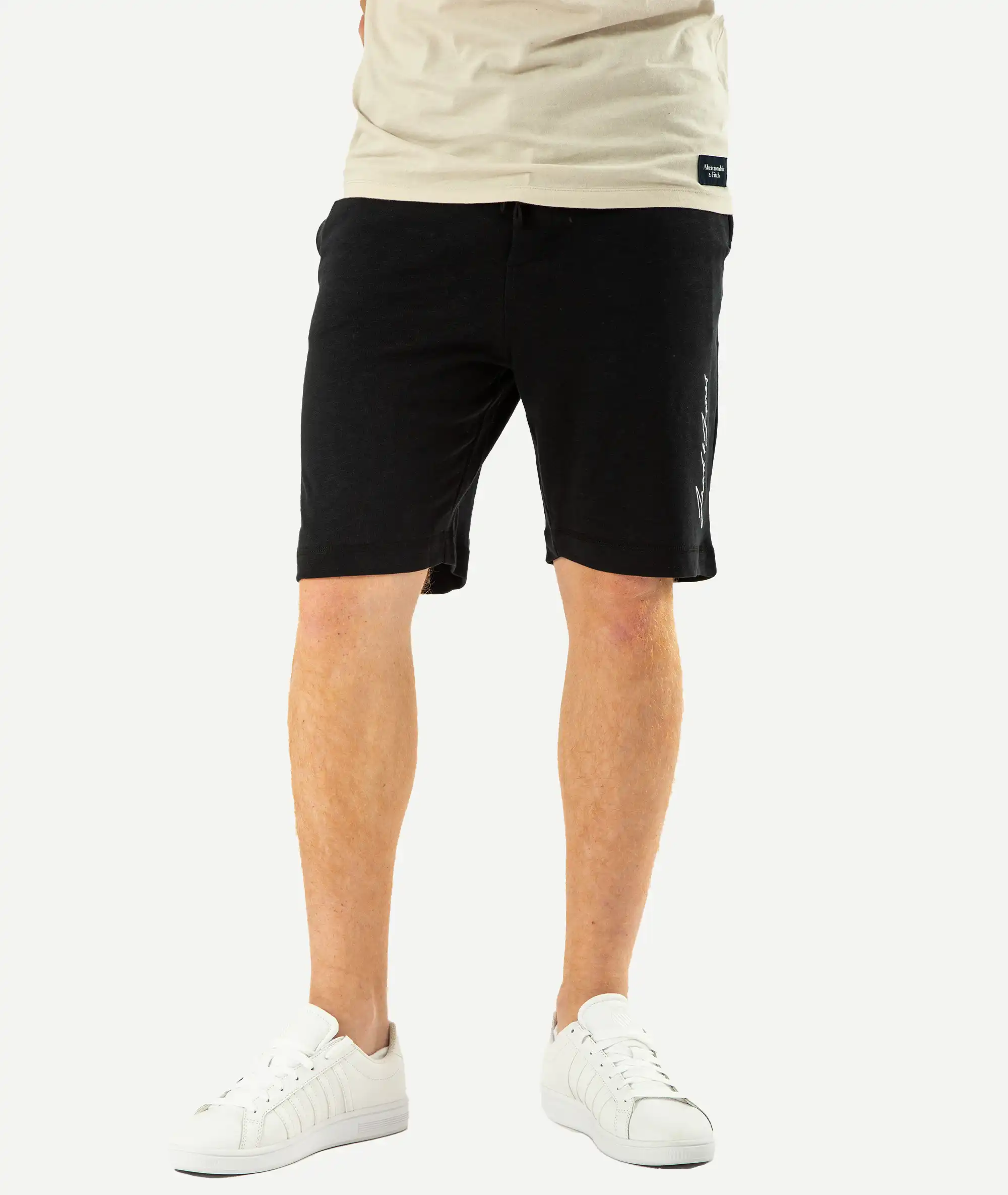 E-140026012-006_A Short Jogging JACK&JONES Noir – Image 1