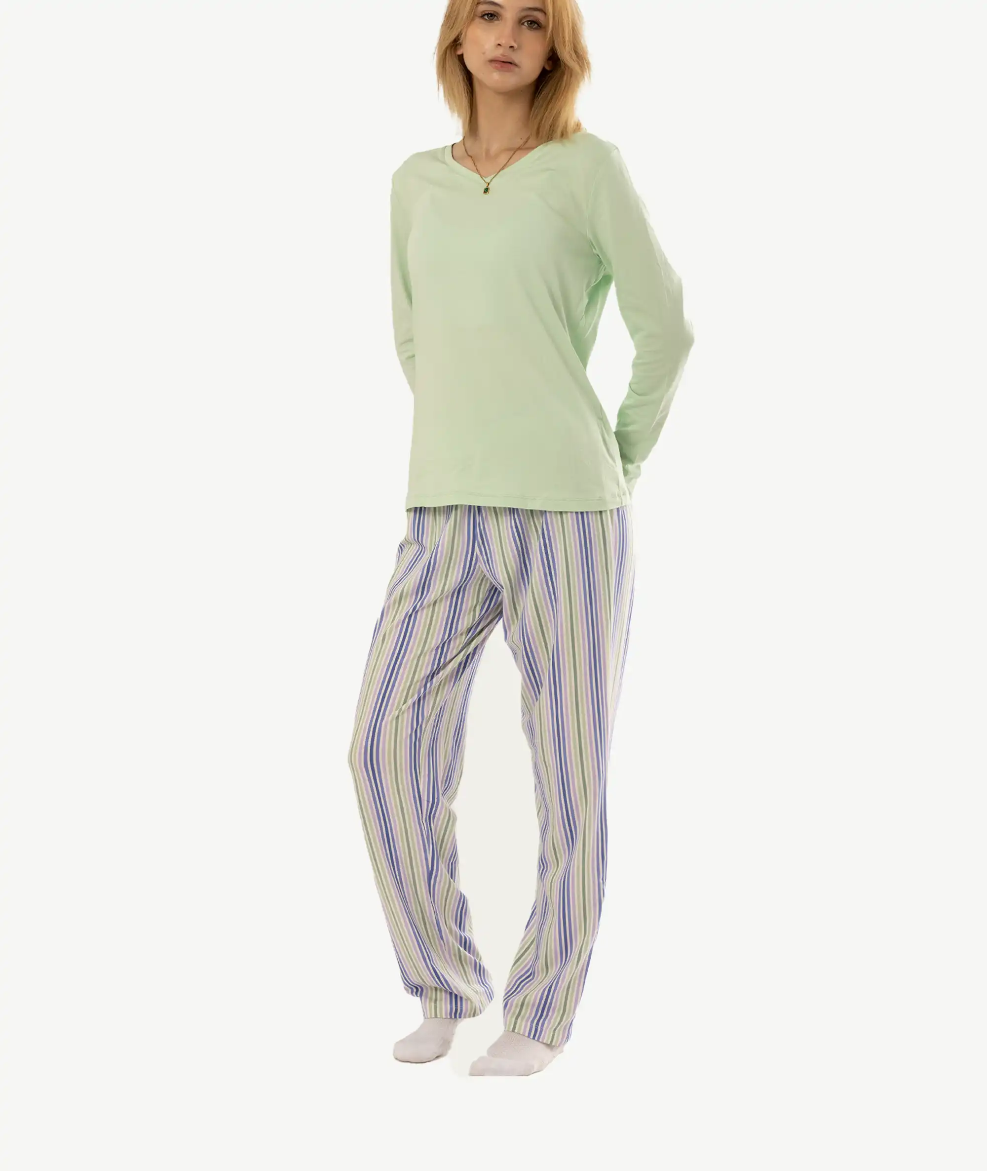 E-200022001-009_A Pyjamas Tchibo femme – Image 1