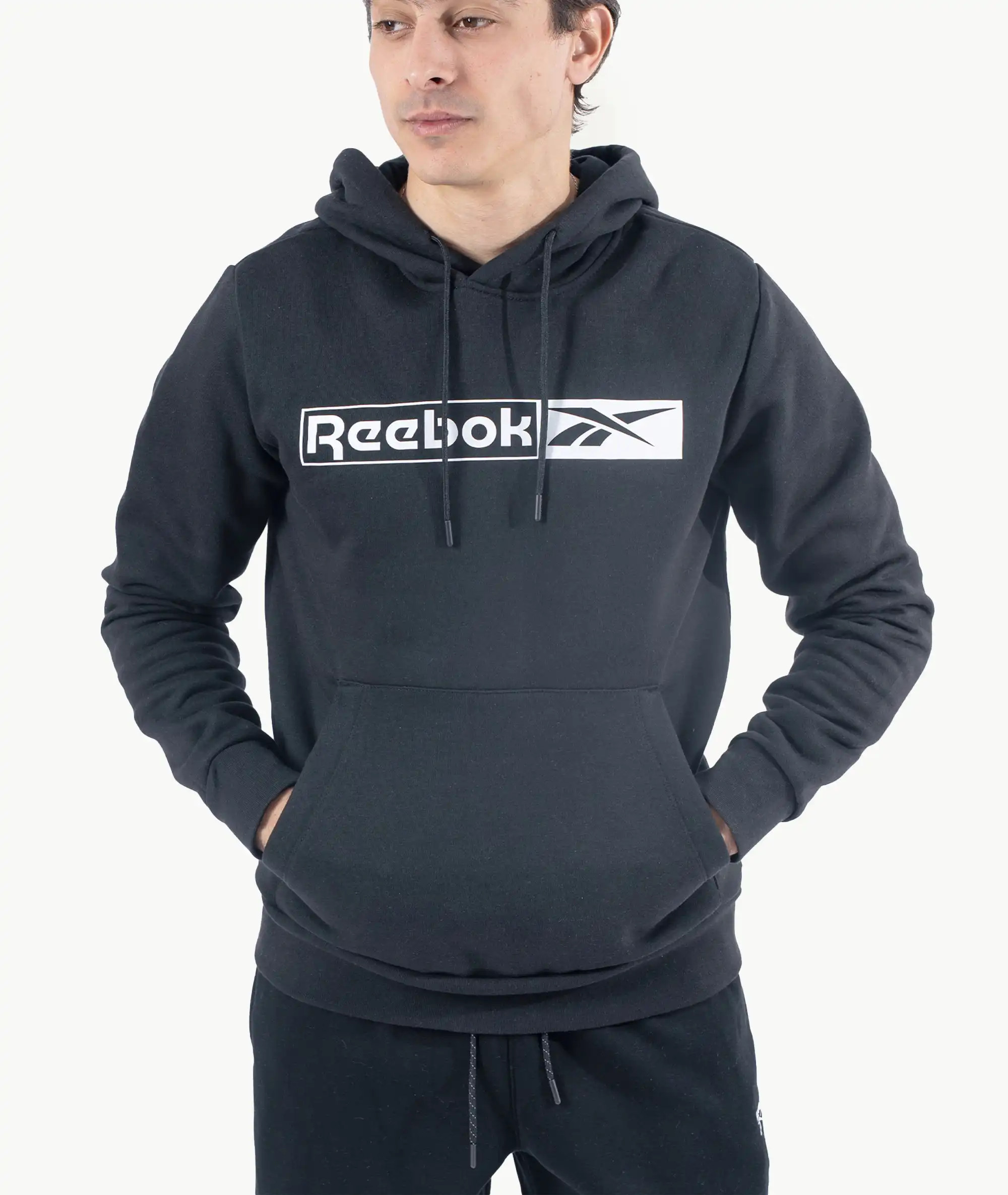 E-193010004-003_A Hoodie REBOOK Homme Noir – Image 1