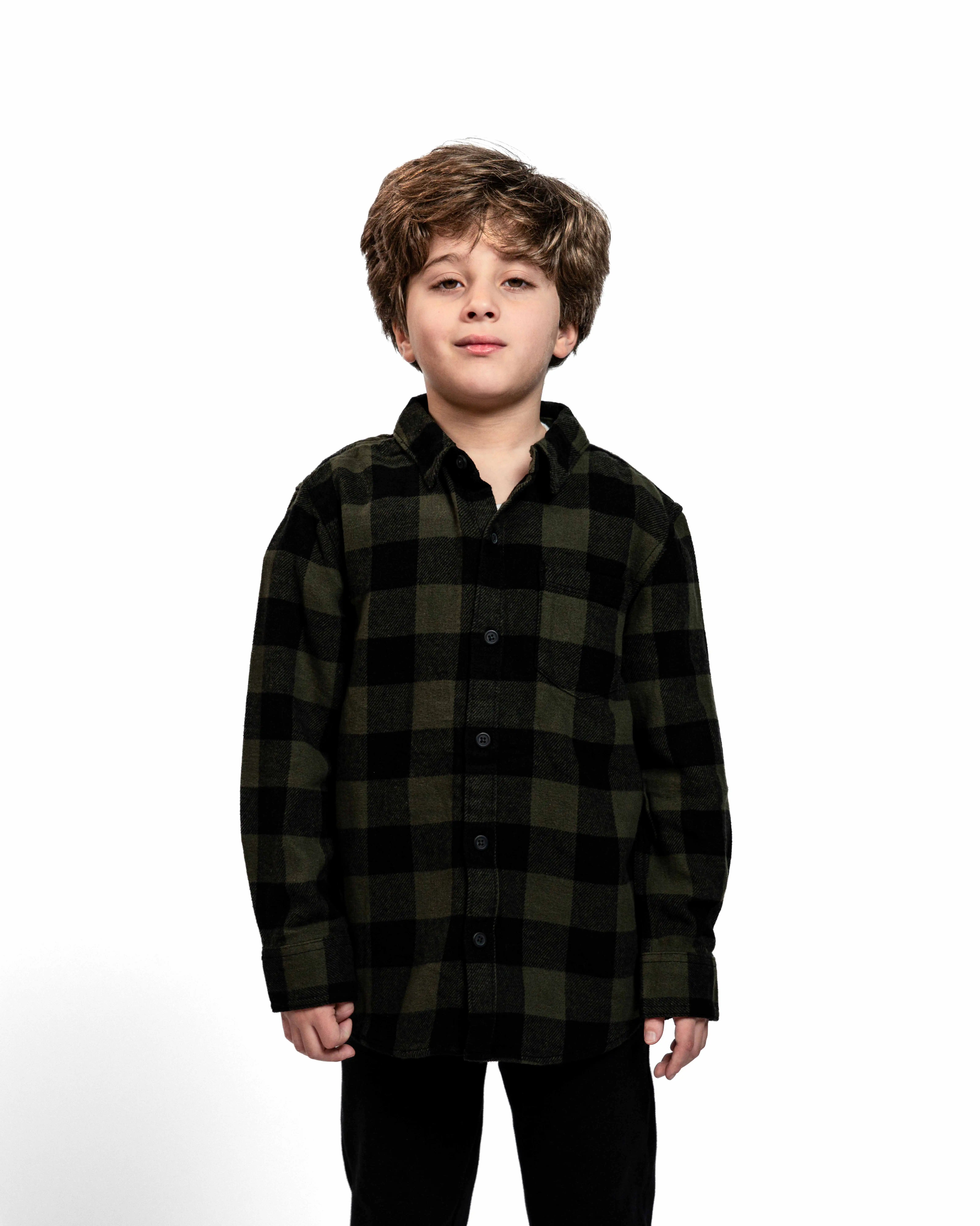 E-225006003-009_A Chemise en flanelle à carreaux vert et noir – Image 1