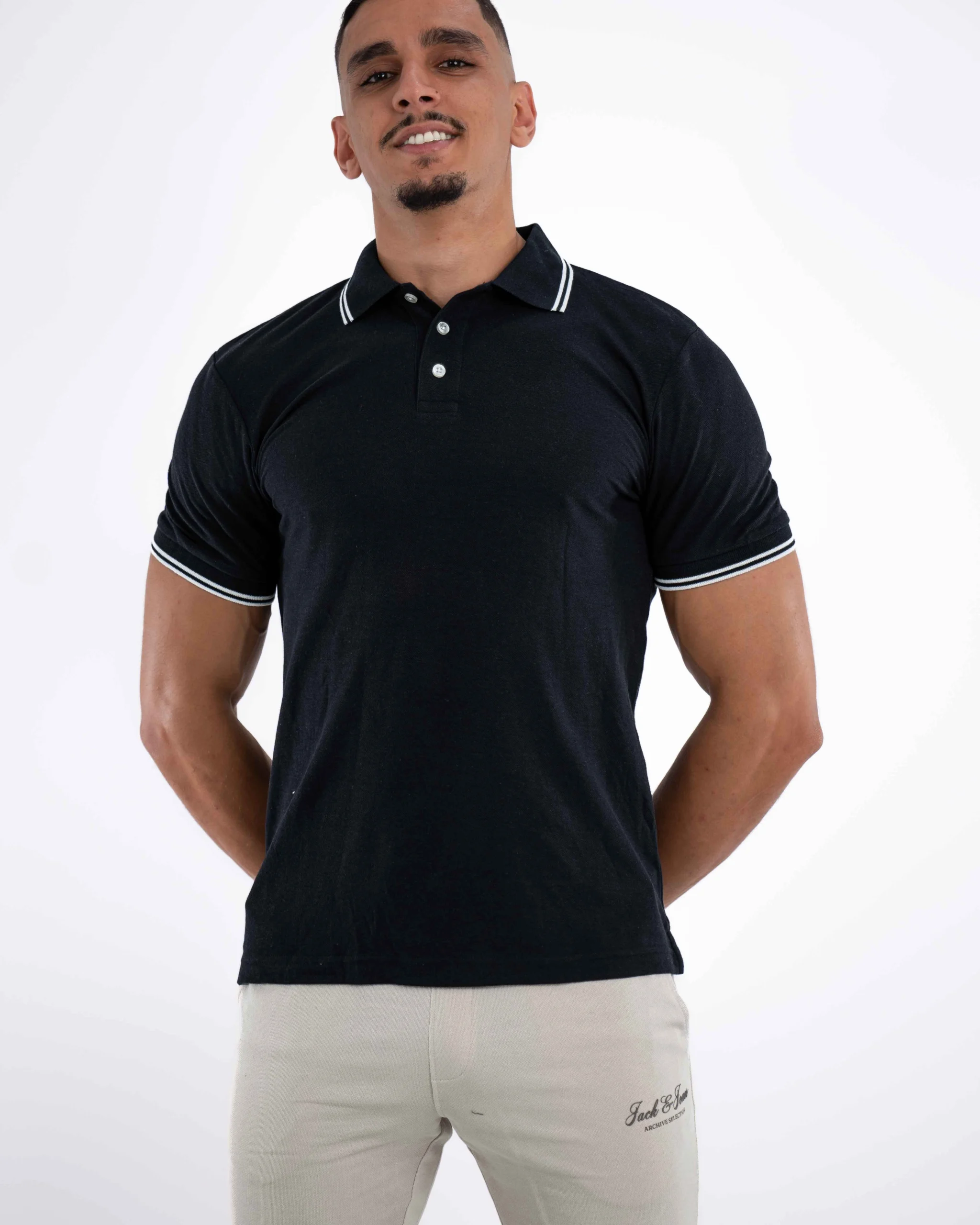 E-114020012-003_A Polo Demi-Manches Celio Noir – Image 1
